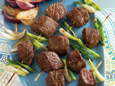 Onion Lover’s Grilled Steak Kabobs with Crumbled Blue Cheese